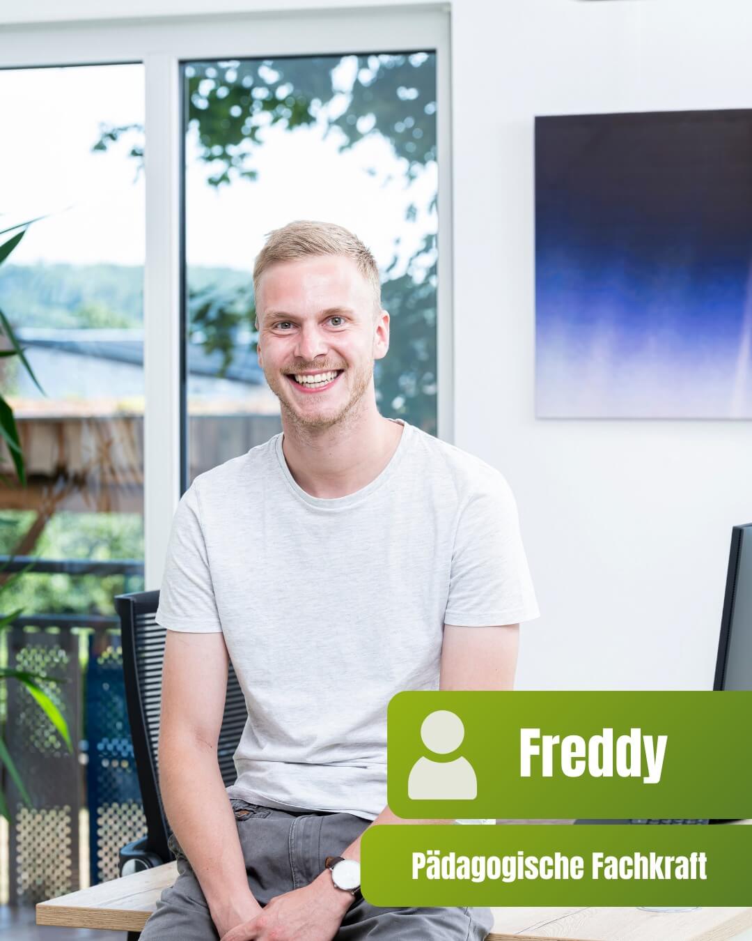 Freddy 👋🙂