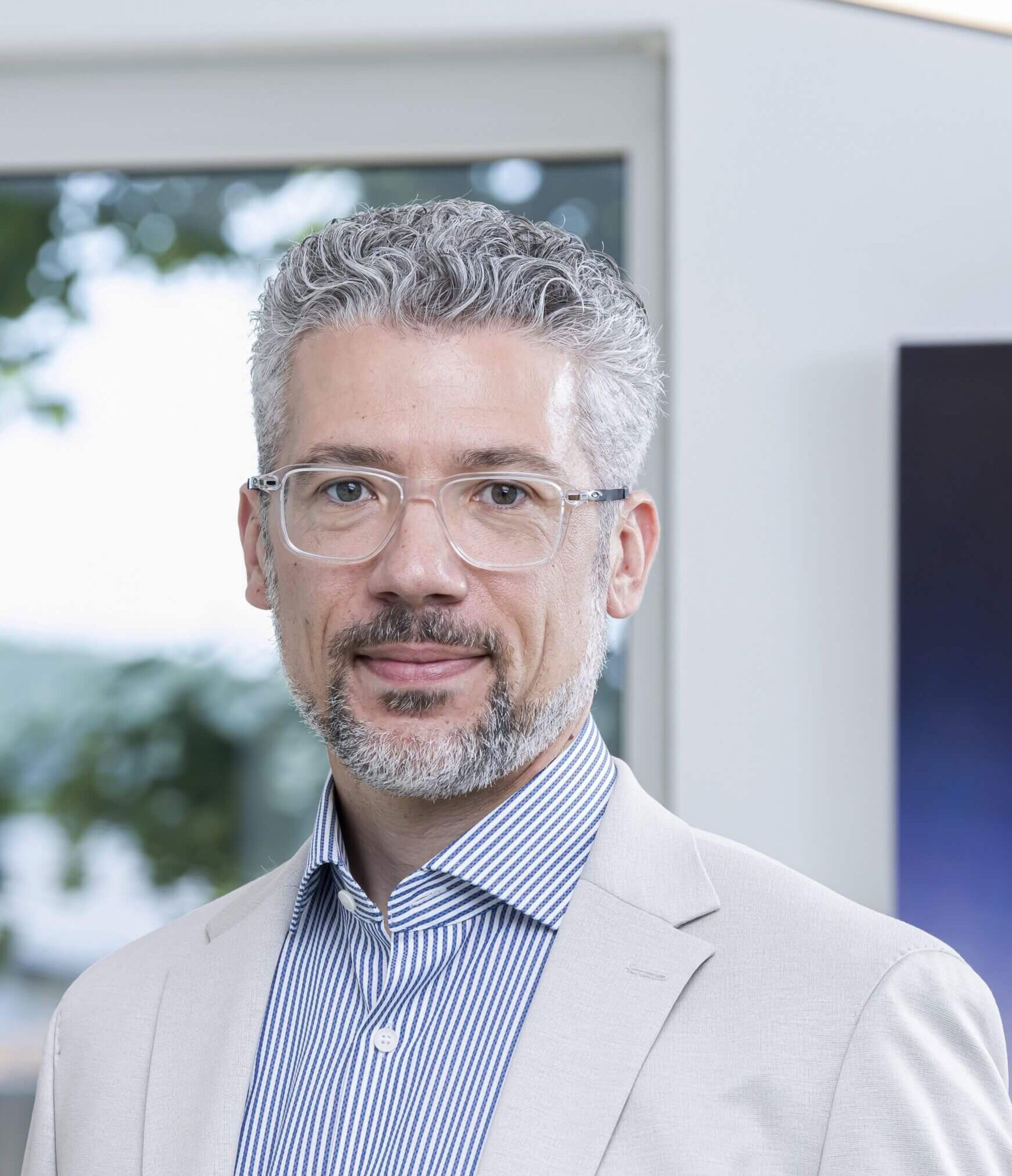 Dr. Felix Blaser