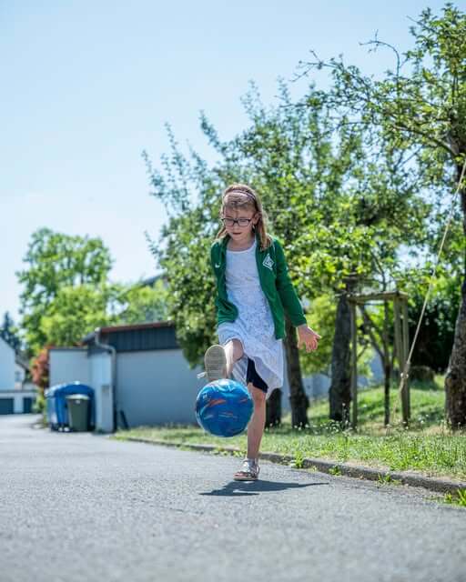 Manchmal beginnt Entwicklung mit einem Ball ⚽